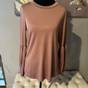 Women's Dusty Pink Long Bubble Sleeve Top size Medium